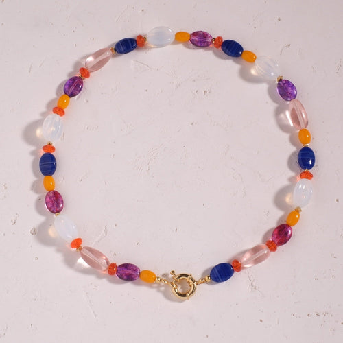 Choker met Boheemse kralen en verguld messing