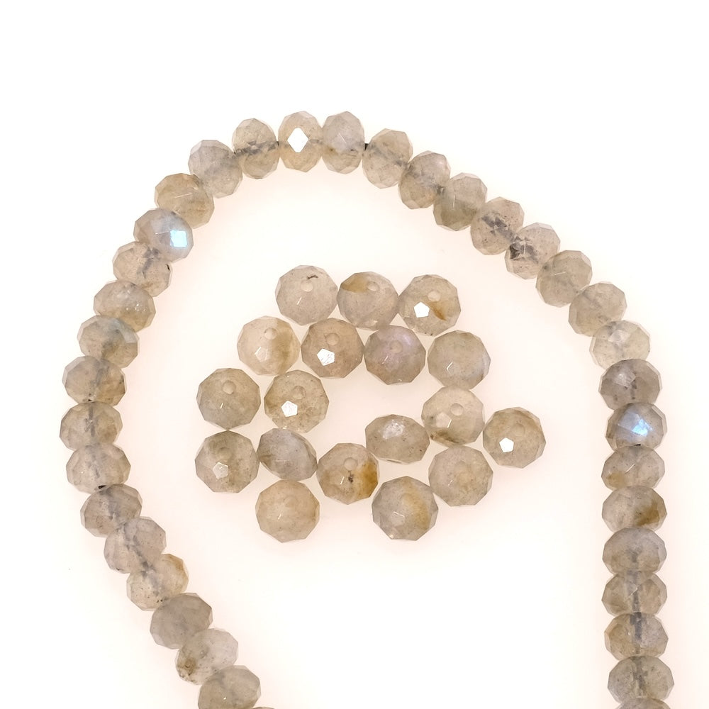 8 perles naturelles facettées 6x4mm en Labradorite