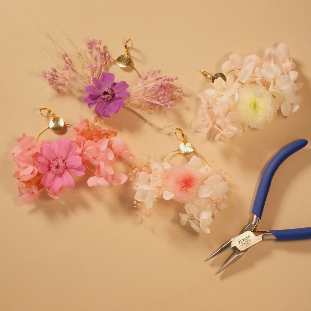 Atelier Bijoux Paris 11è - Boucles en fleurs stabilisées