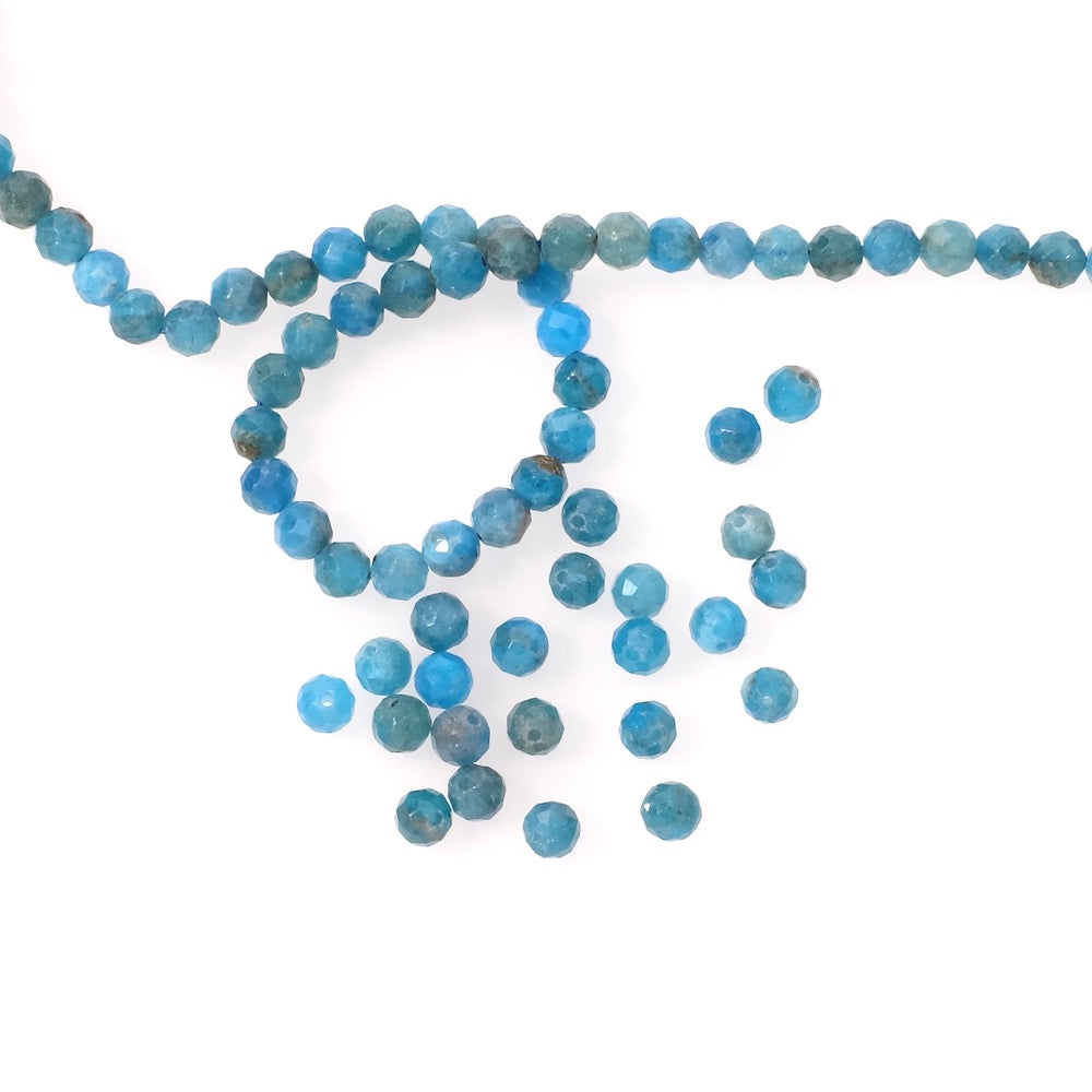 20 perles naturelles rondes facettées 4mm en Apatite