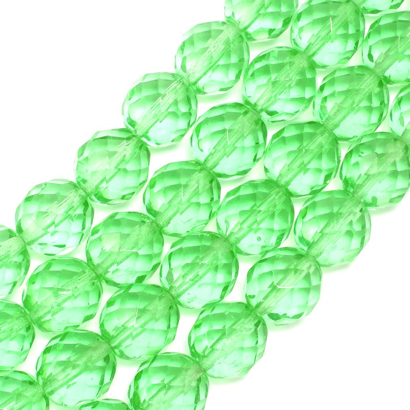 Fil de perles rondes facettées vert clair transparent de 12mm.