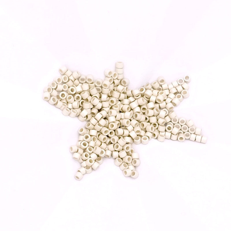 8 grammes de perles Miyuki Délica 11/0 Galvanized Silver Matted N°0335 