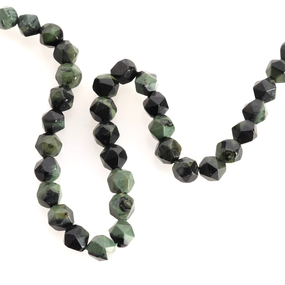 Fil de perles Polygones 6mm naturelles de Jaspe Vert
