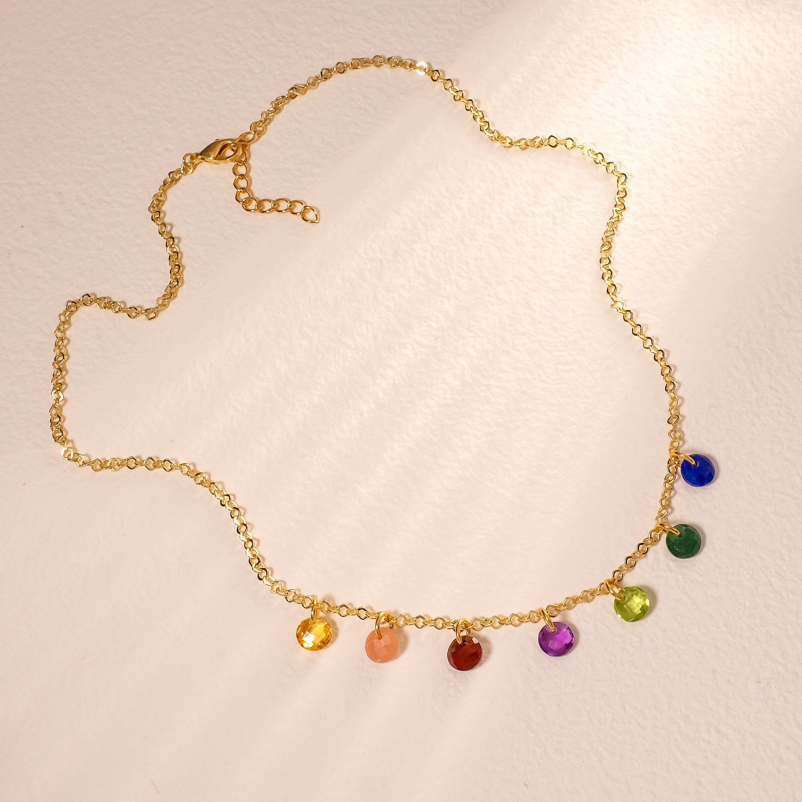 Collier ras de cou Arc en ciel de pierres naturelles