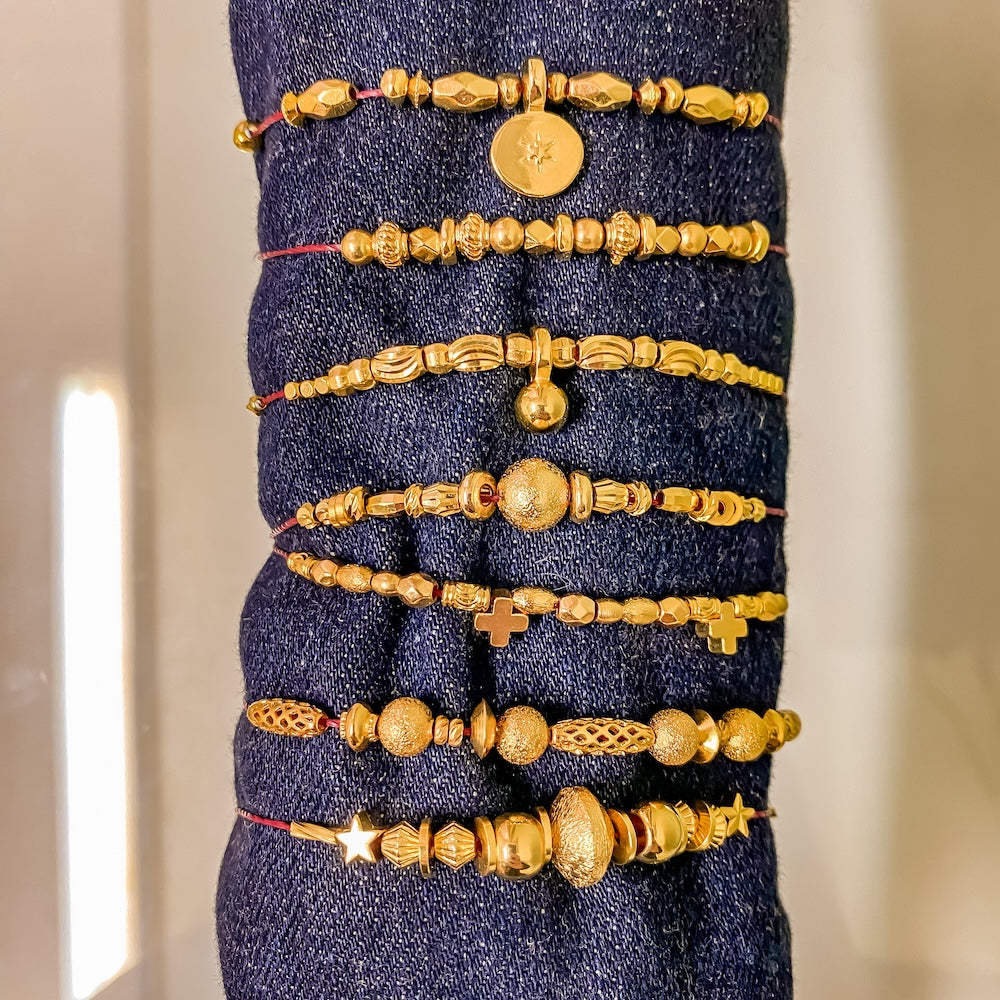 Les perles en métal Dorées 24K Premium