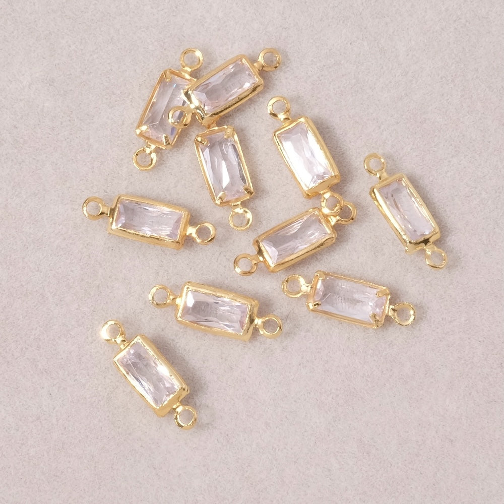 2 Connecteurs sertis rectangle en Oxyde de Zirconium en laiton Doré à l'or fin 24K Premium