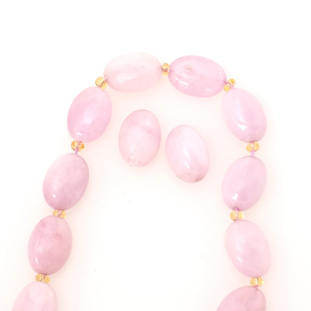 2 perles en pierre naturelle ovales 14x10mm Kunzite