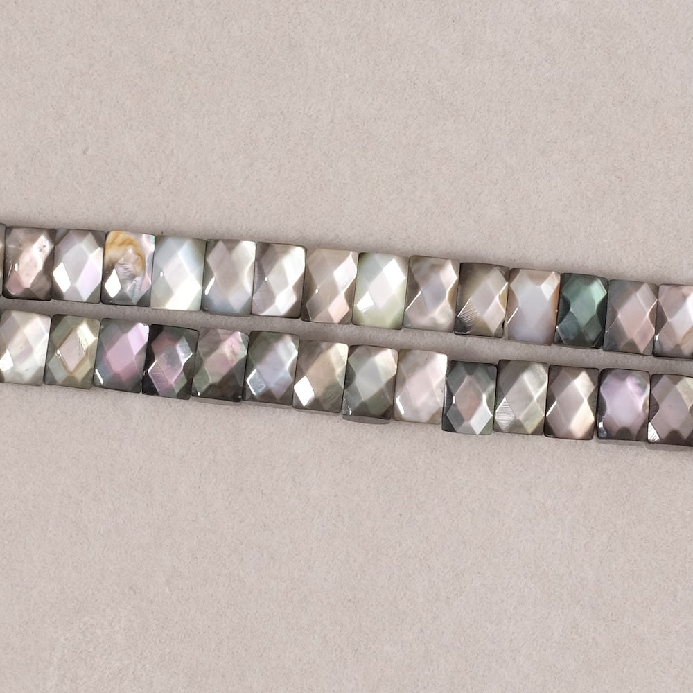 4 perles rectangles facettées 2 trous en Nacre noire très belle qualité