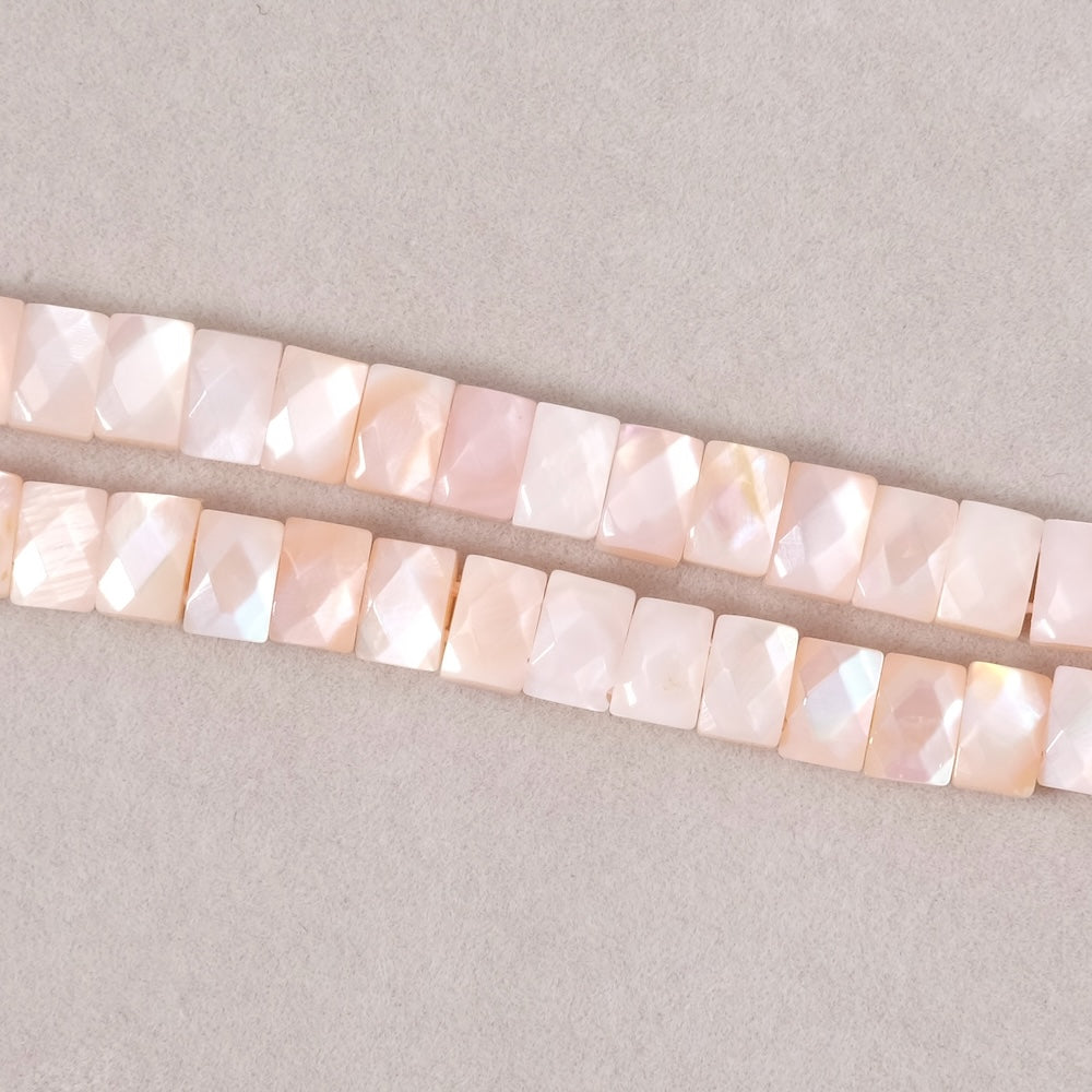 4 perles rectangles facettées 2 trous en Nacre rose très belle qualité