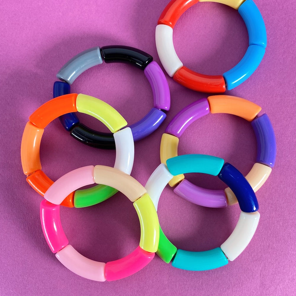 Exemple de création : Bracelet tendance de l'été 2023 : Un tutoriel DIY facile et coloré ! – tuto Perles Corner