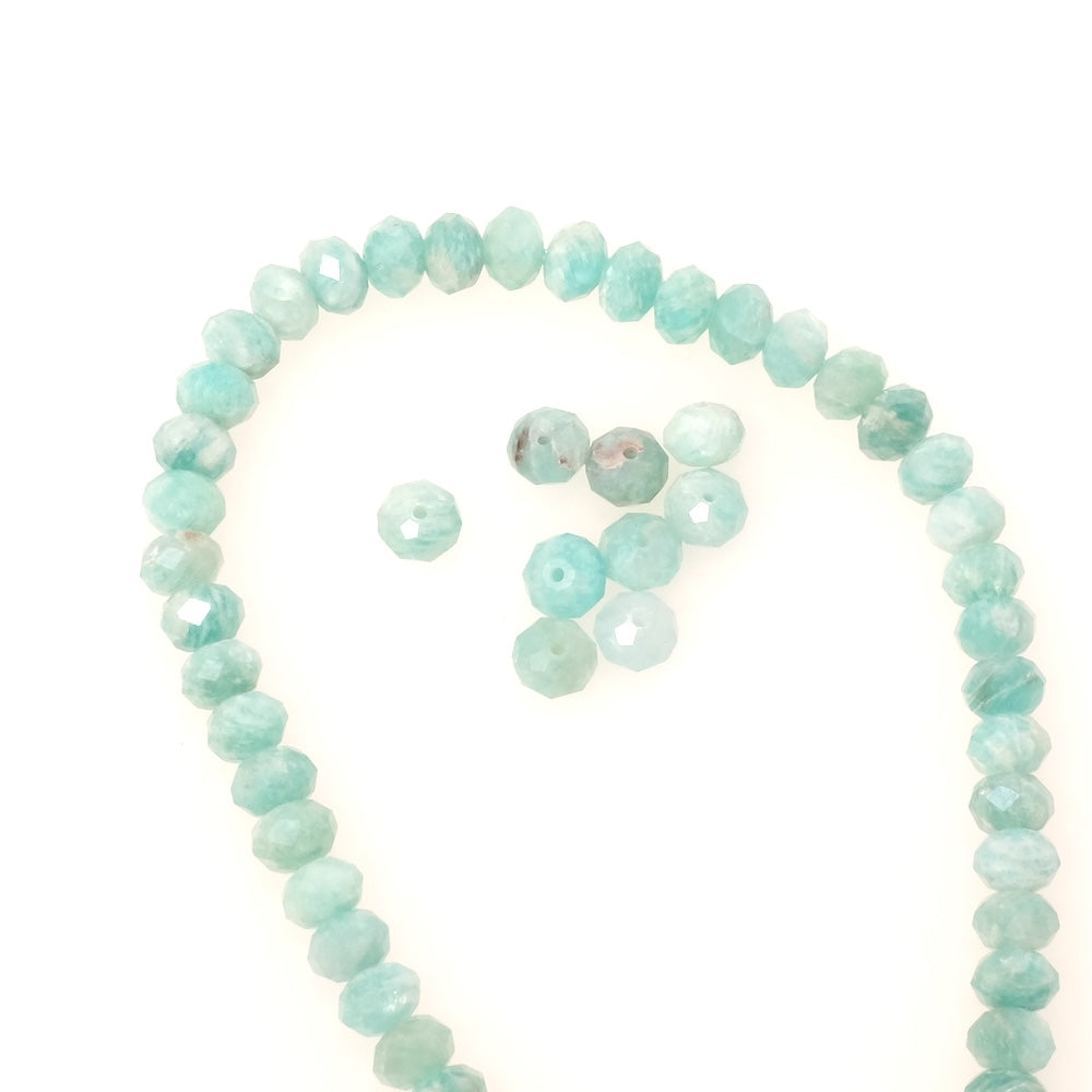 8 perles naturelles facettées 6x4mm en Amazonite