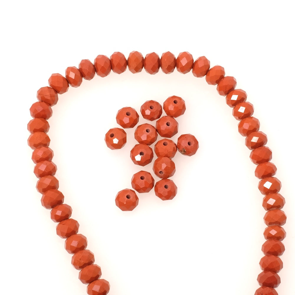 8 perles naturelles facettées 6x4mm en Jaspe rouge