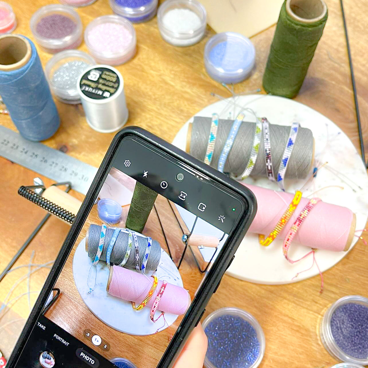 Workshop - Weaving on a loom