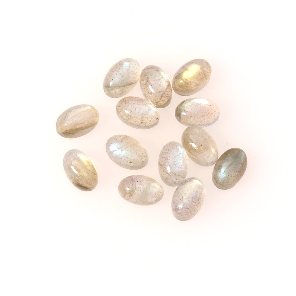 Cabochon en pierre naturelle Ovale 6 x 4mm Labradorite