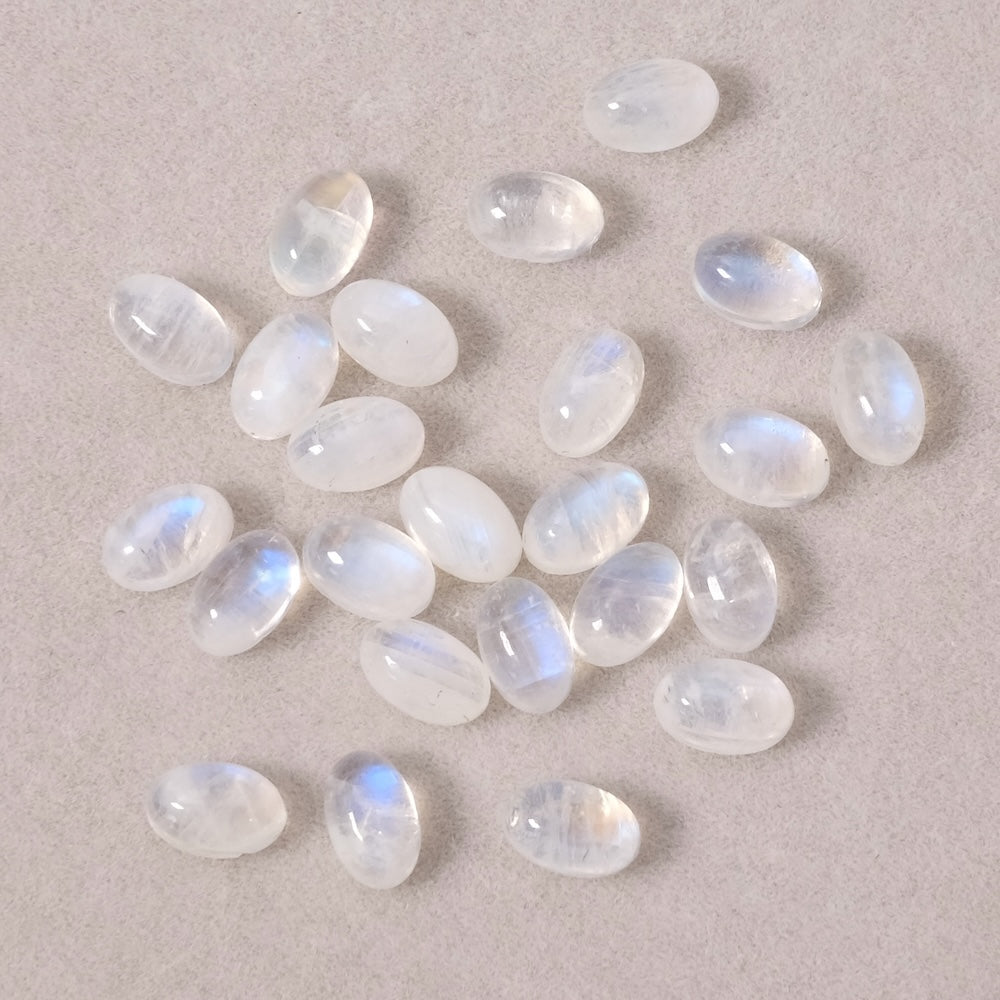 Cabochon en pierre naturelle Ovale 6 x 4mm Pierre de Lune