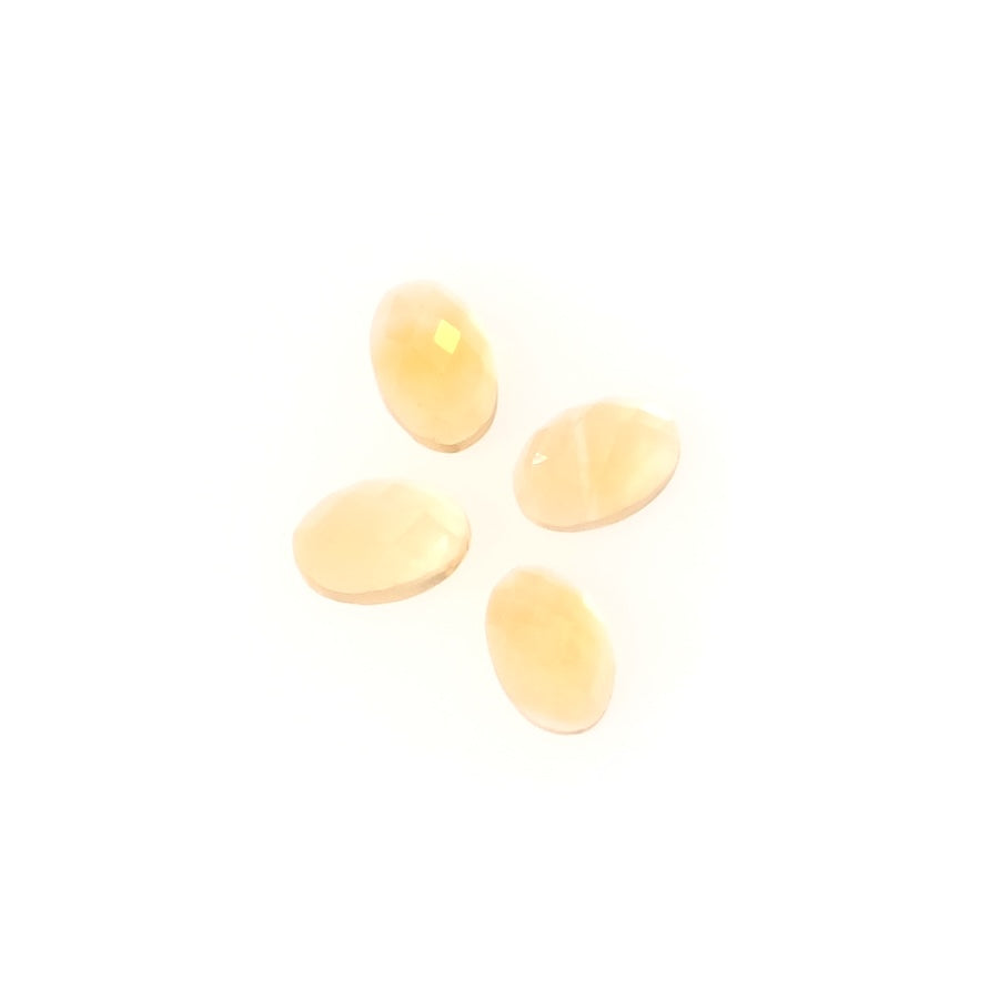 Cabochon en pierre naturelle Ovale facetté 6 x 4mm Citrine