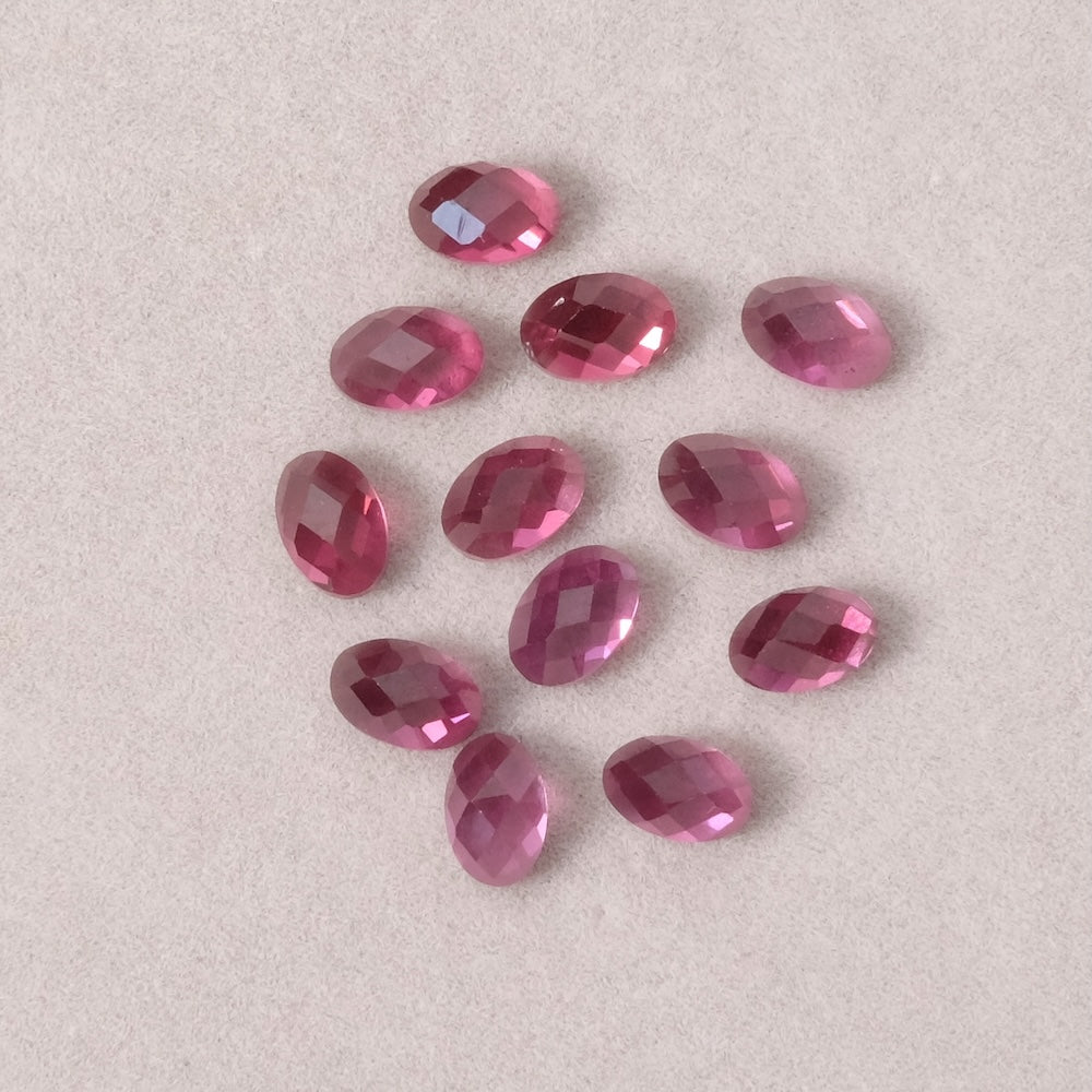 Cabochon en pierre naturelle Ovale facetté 6 x 4mm Grenat Rhodolite