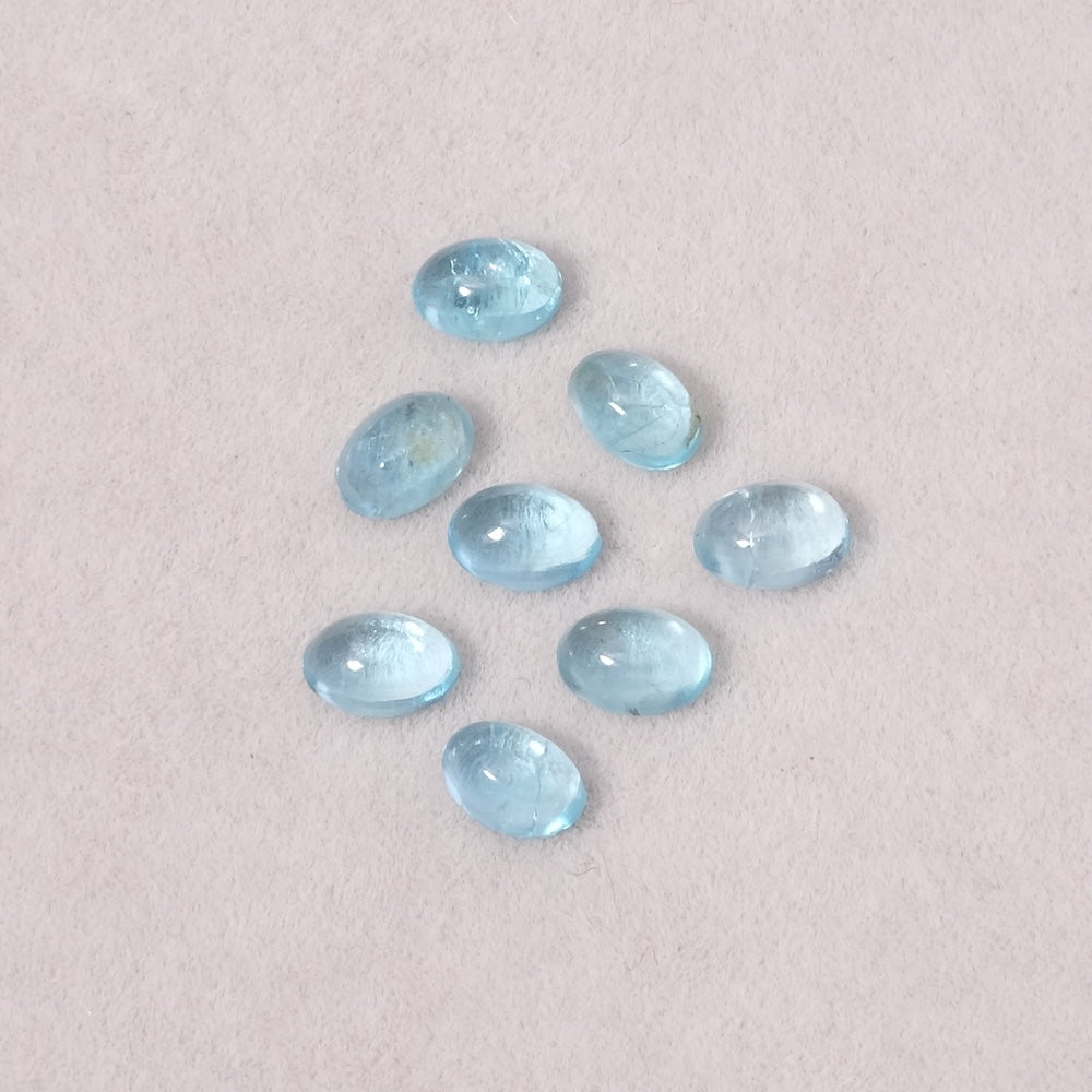 Cabochon en pierre naturelle Ovale facetté 6 x 4mm en Apatite bleue