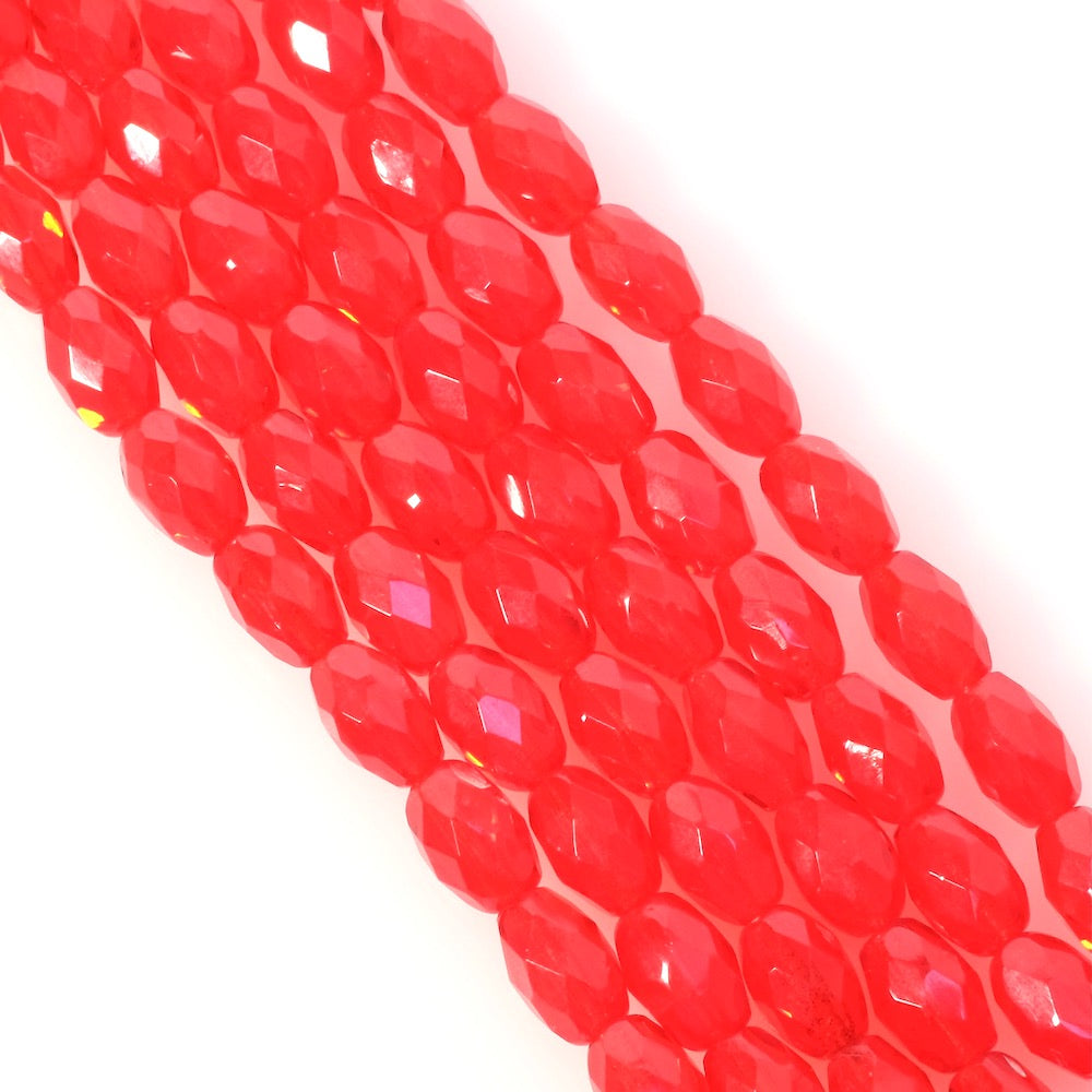 Fil de perles de Bohème Olives facettées 9x6mm rouge transparent