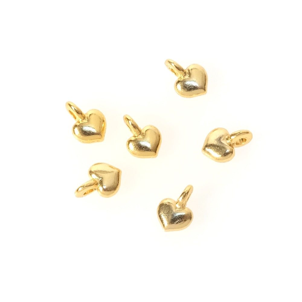 4 pendentifs petit coeur en laiton doré à l'or fin 24K Premium