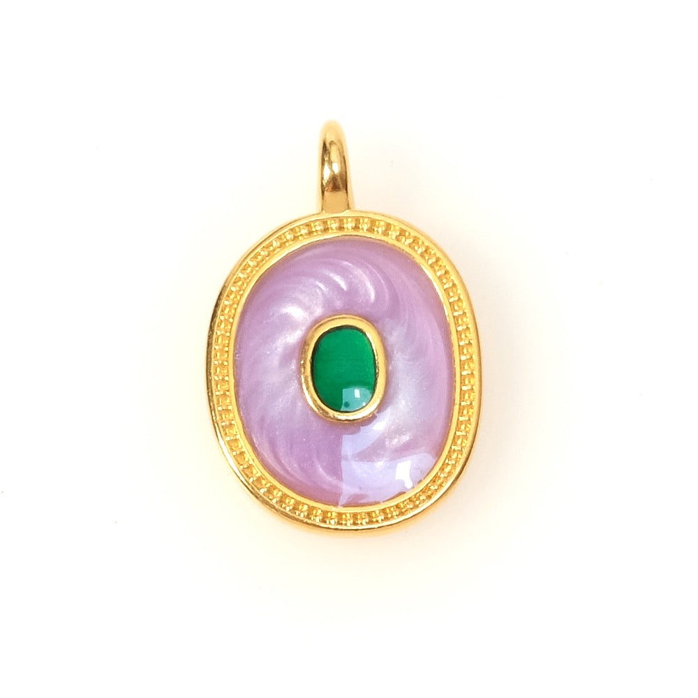 Pendentif ovale émaillé Violet nacré et vert en Zamak doré 24K