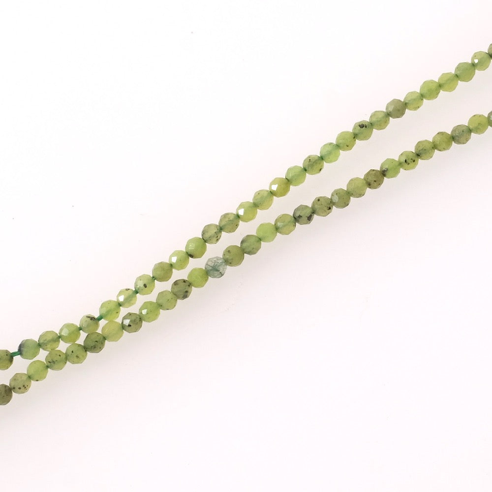 Fil de perles naturelles facettées 2,5mm Jade