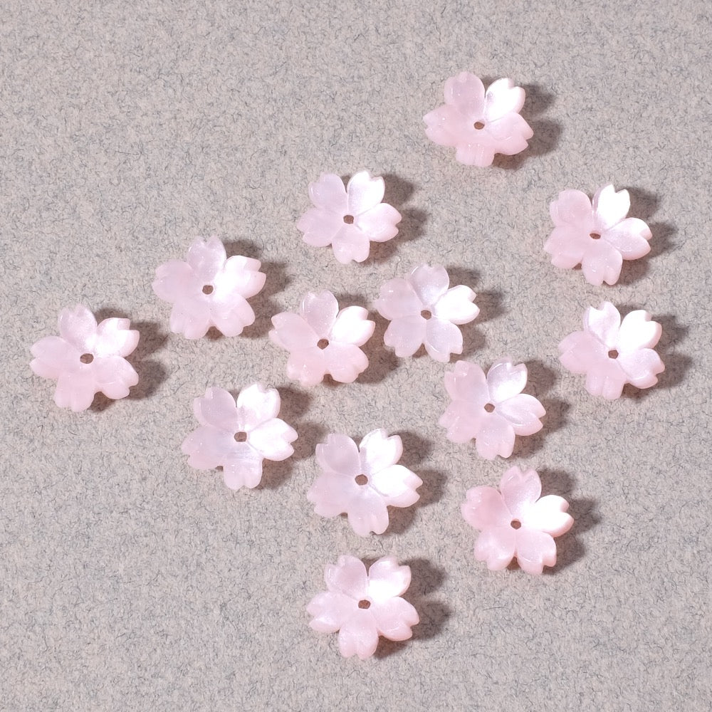 10 fleurs de Sakura en acrylique rose nacré