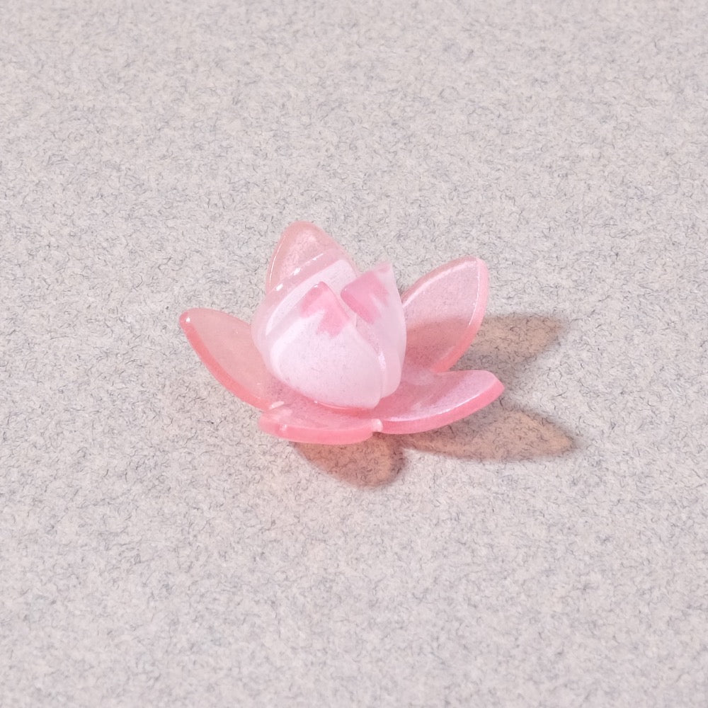 Coupelle Fleur de lotus double pétales en acrylique rose