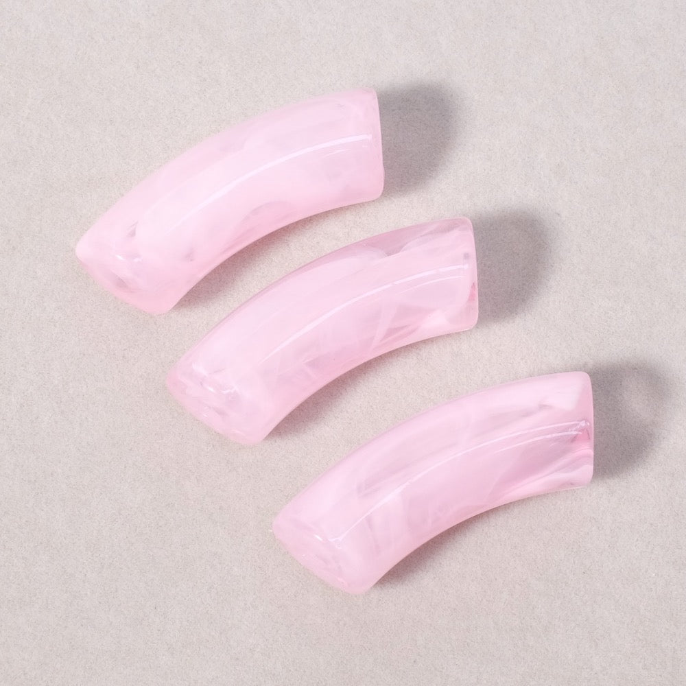 Perle tube courbe incurvée en acrylique Rose marbré