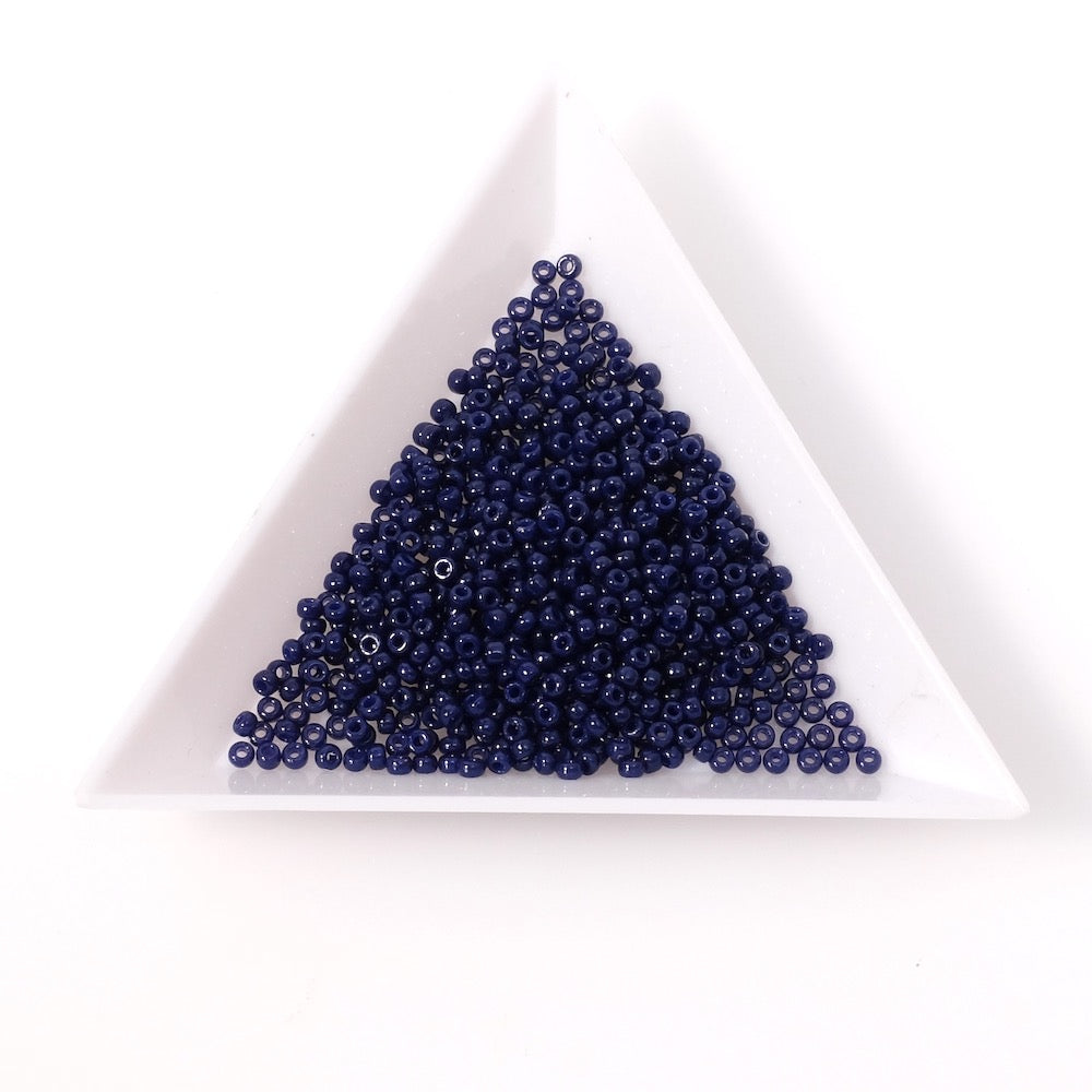5 grammes de perles Miyuki Rocailles 11/0  Duracoat Opaque Dark Navy Blue