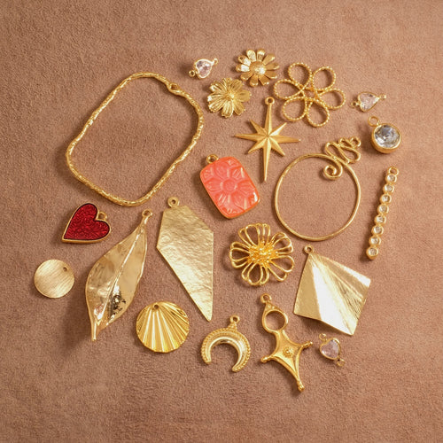Pendentifs pour créer vos bijoux, Perles Corner