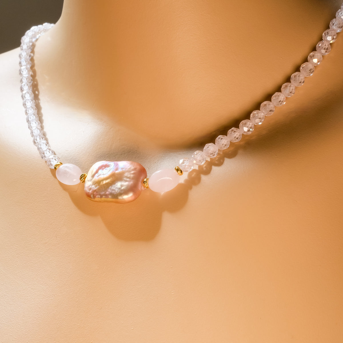 Exemple de création : Collier ras de cou riviera – tuto Perles Corner