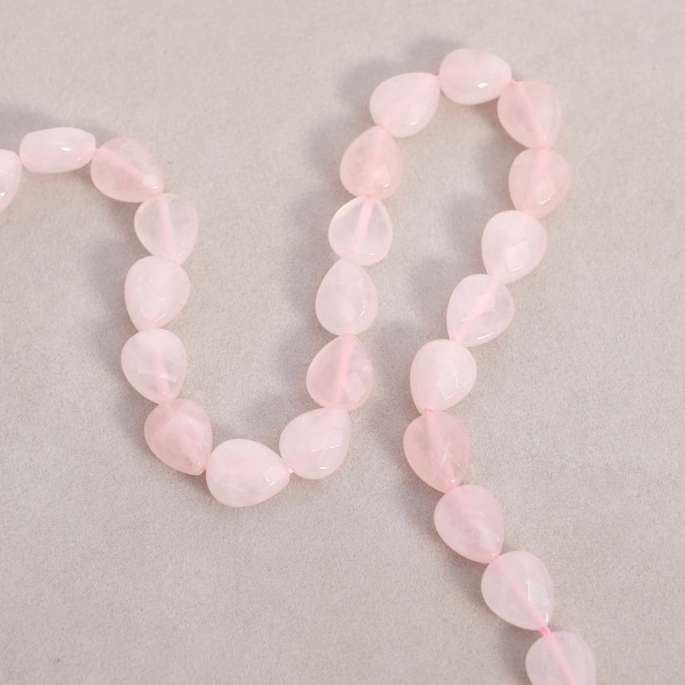 4 perles naturelles gouttes en Quartz rose