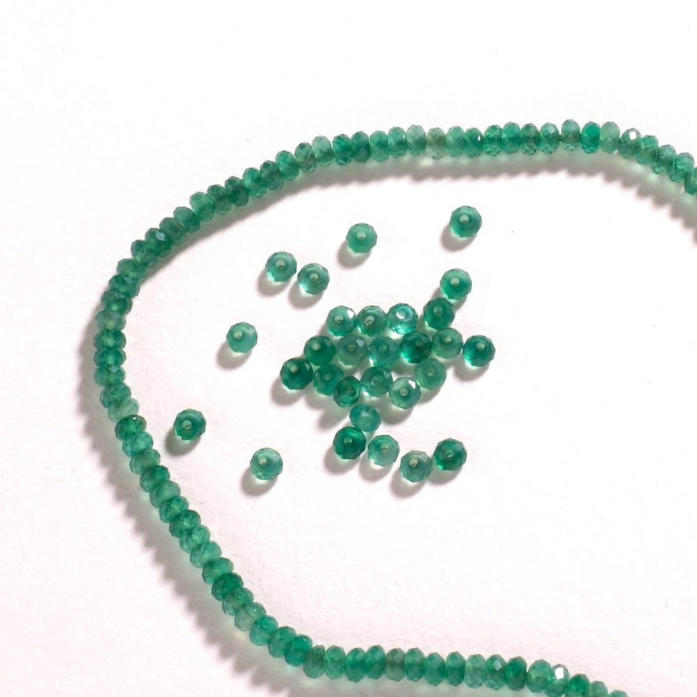 Lot de 20 perles rondelles facettées en onyx vert