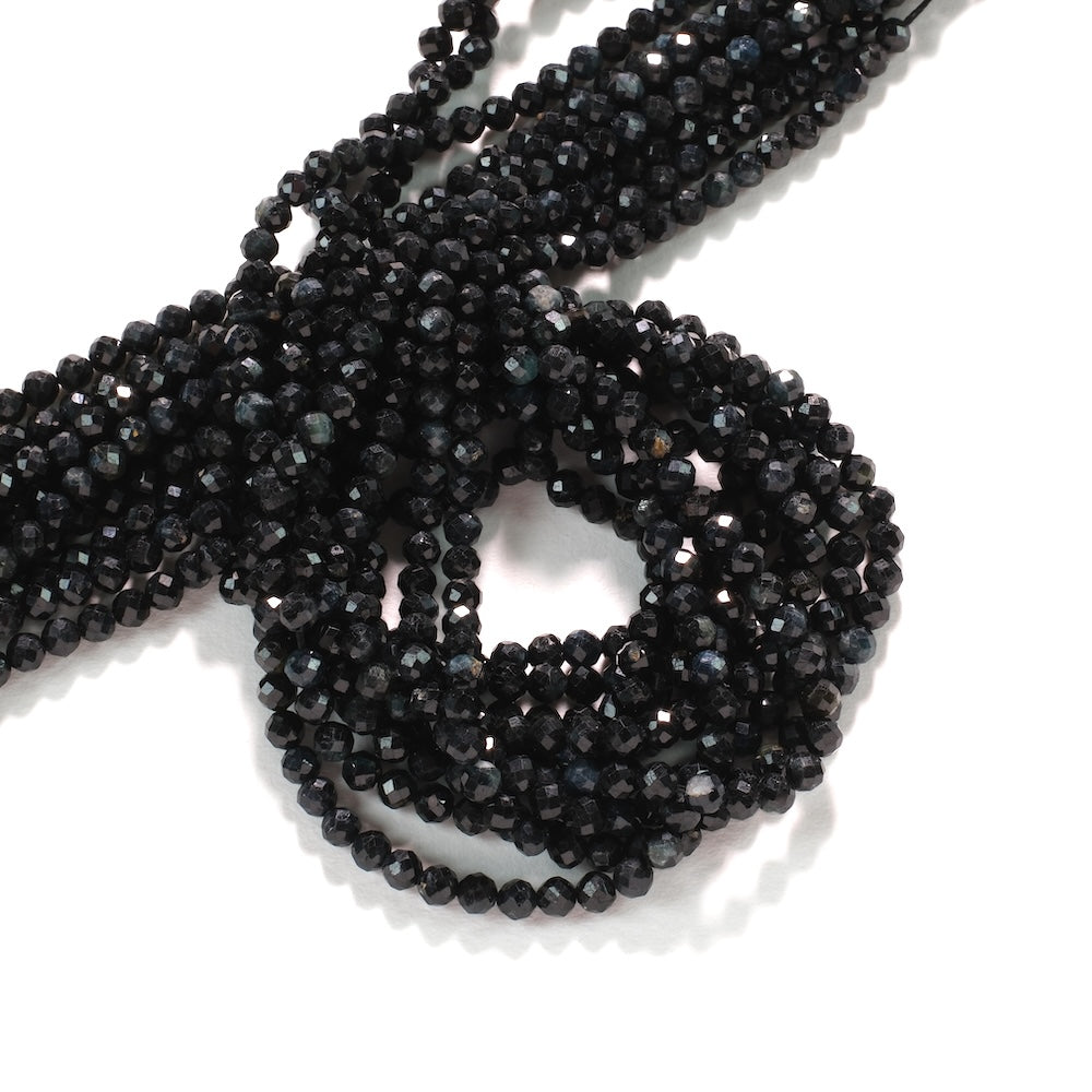 Fil de perles rondes facettées 4 mm en tourmaline noire naturelle
