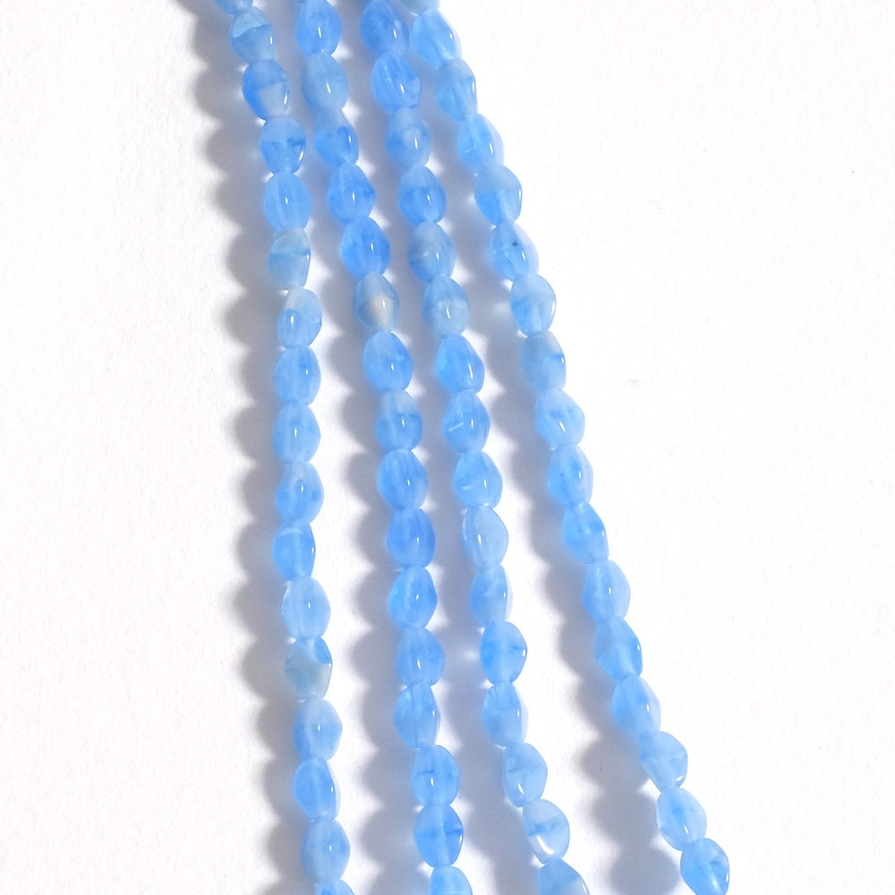 Fil de perles de Bohème Olives facettées 5mm bleu opaque
