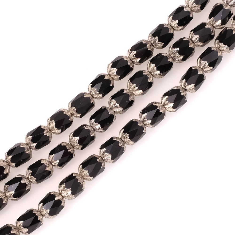 Fil de perles de Bohème baroque facettée 8x6mm noir et argenté vieilli