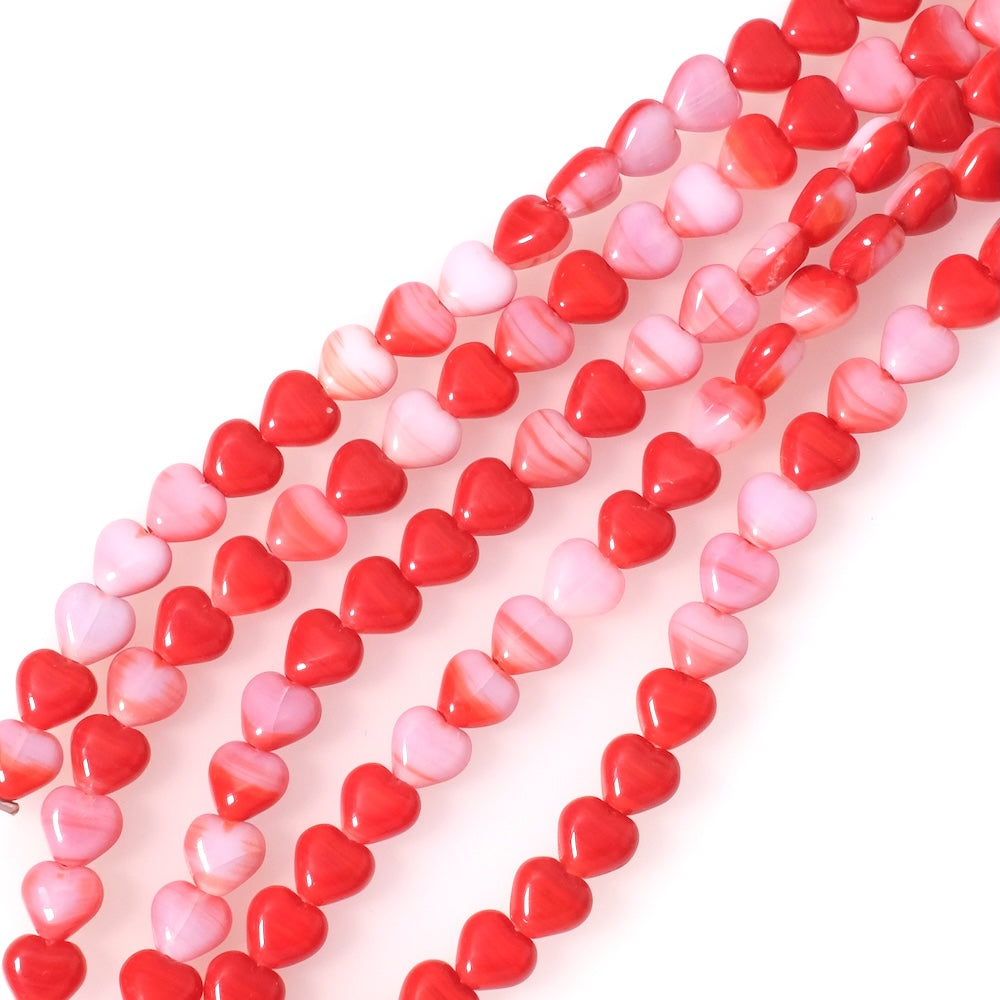 Fil de perles de Bohème coeur 6mm rouge marbré