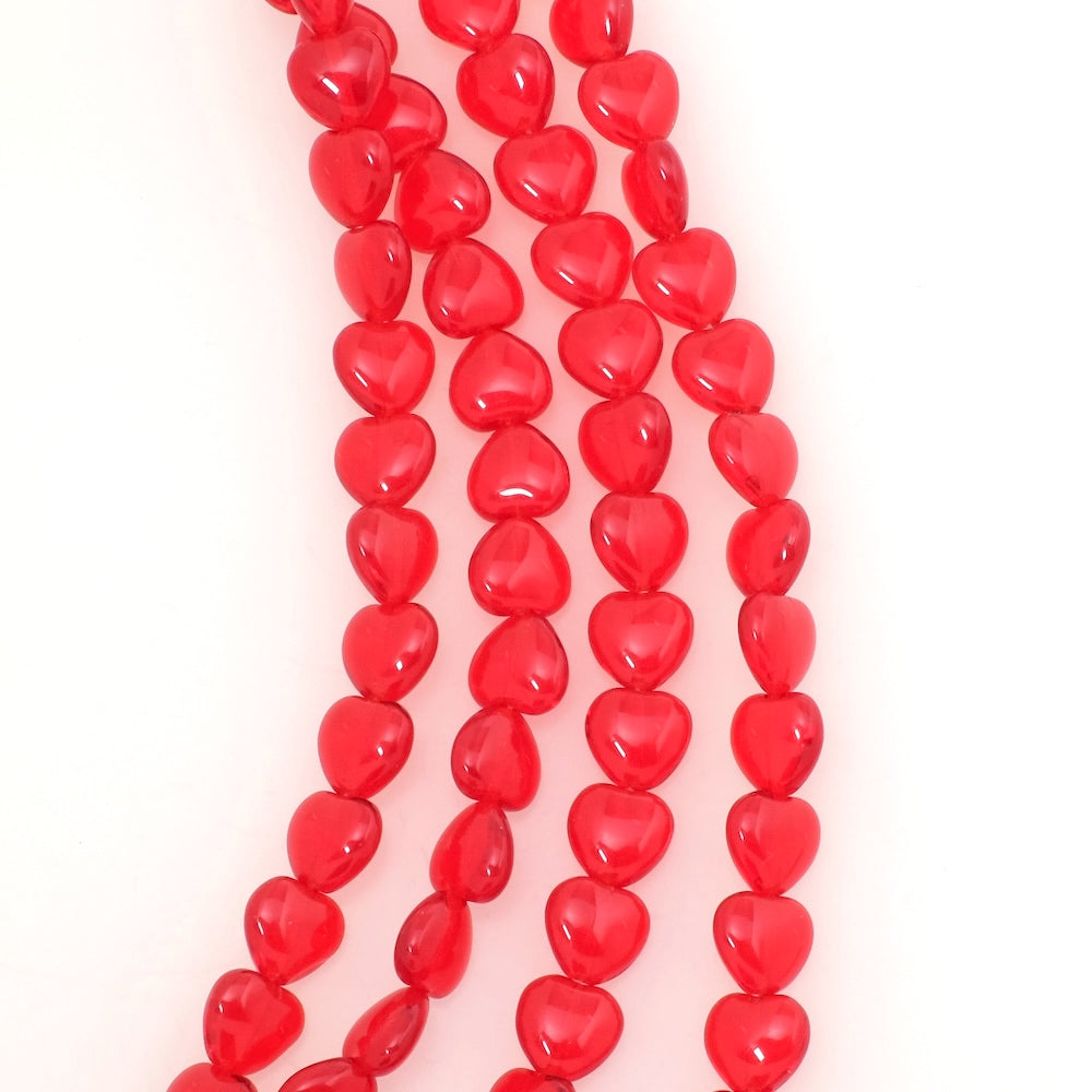 Fil de perles de Bohème coeur 8mm rouge transparent