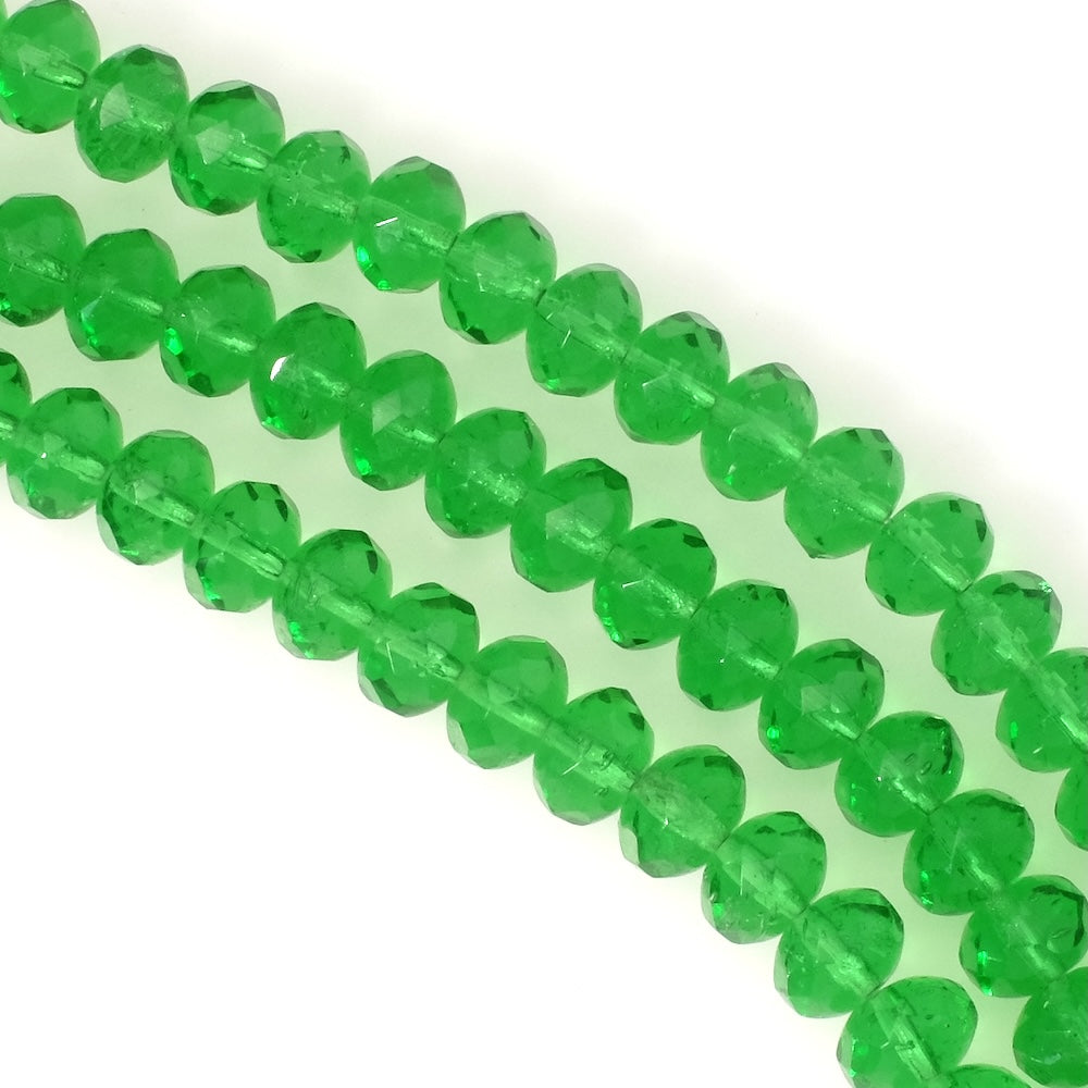 Fil de perles de Bohème facettées 6x9mm vert bouteille transparent