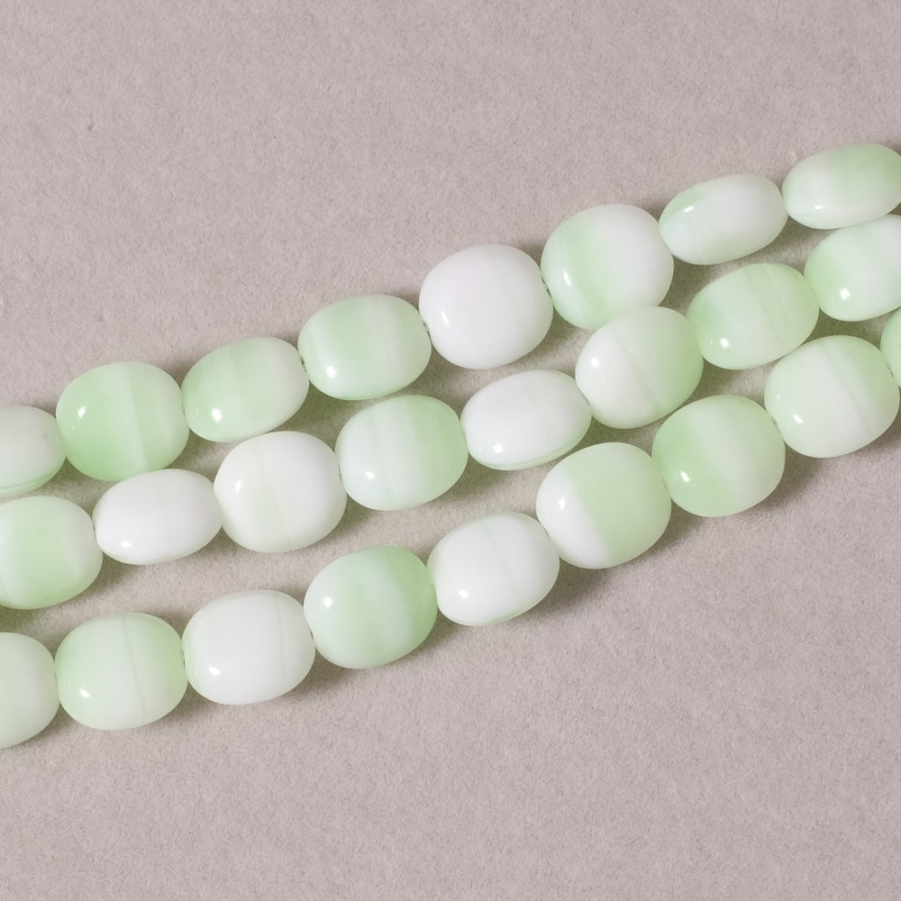 Fil de perles de Bohème ovales 10x9,5mm Fresh Mint opaque