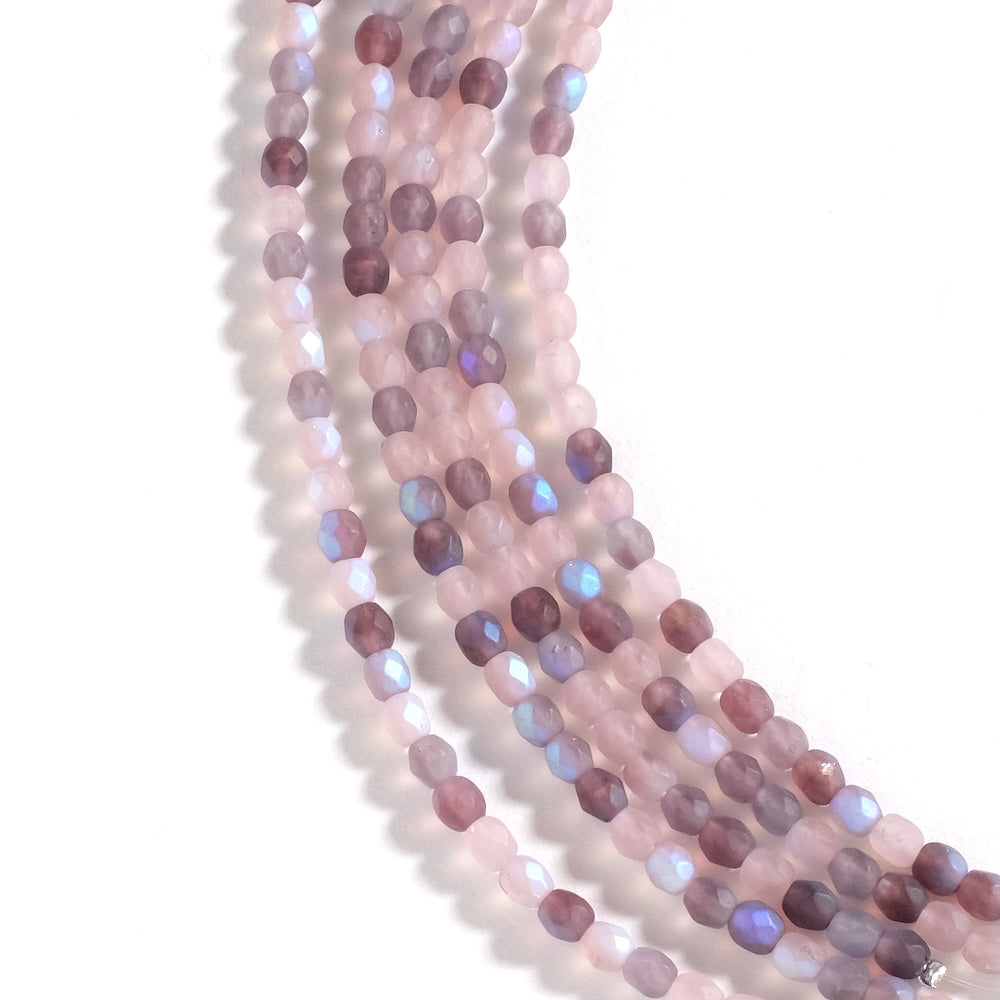 Fil de perles de Bohème rondes facettées 4mm Rose et violet irisé mat