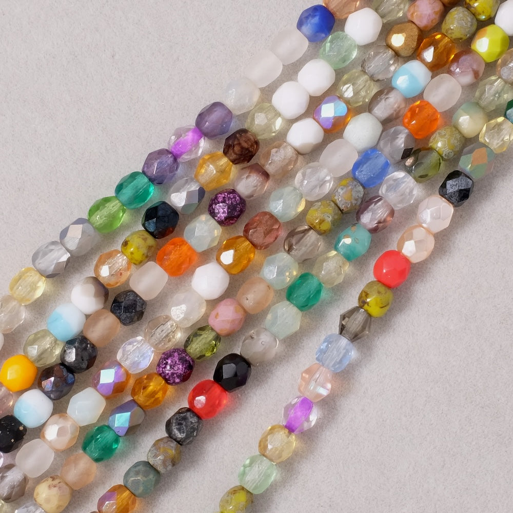Fil de perles de Bohème rondes facettées 4mm mix de couleurs