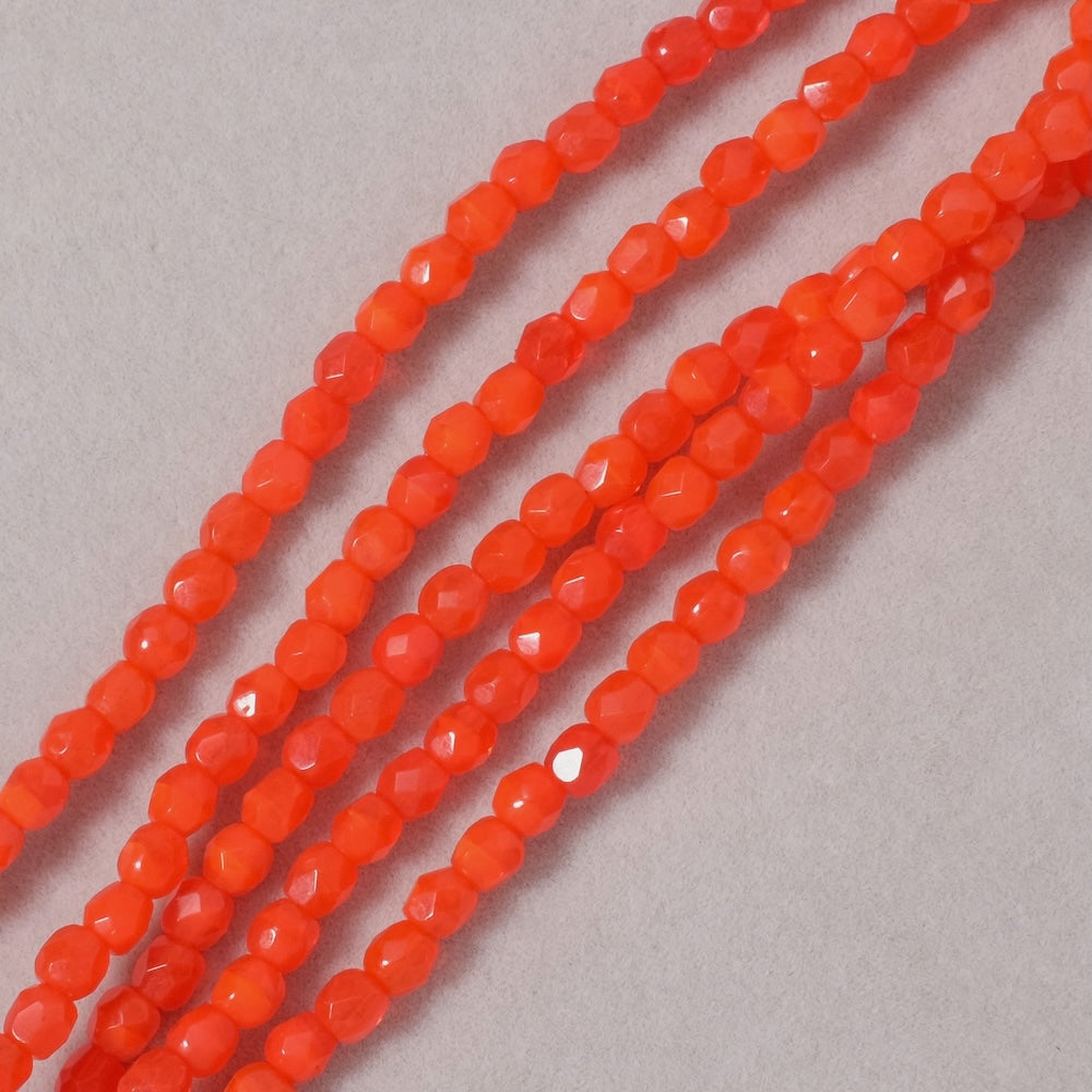 Fil de perles de Bohème rondes facettées 4mm rouge orangé opaque