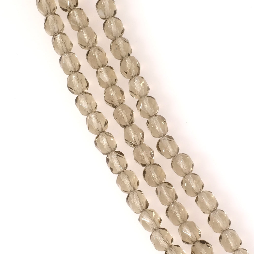 Fil de perles de Bohème rondes facettées 6mm gris taupe transparent