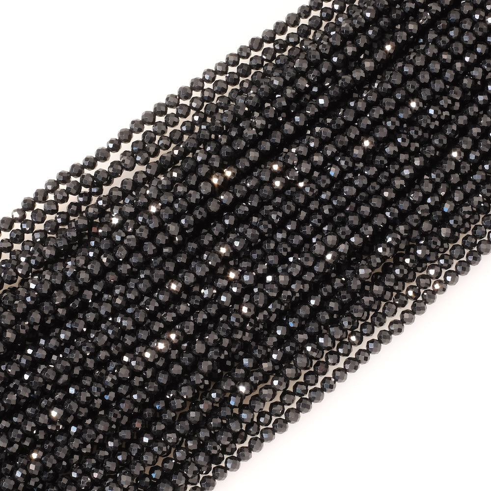 Fil de perles en pierres naturelles facettées 3mm en Spinelle noire