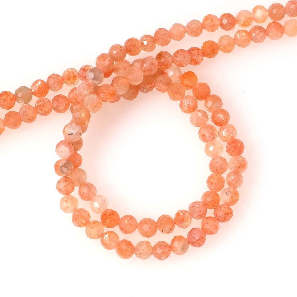 Fil de perles en pierres naturelles facettées 4,5mm en Pierre de soleil