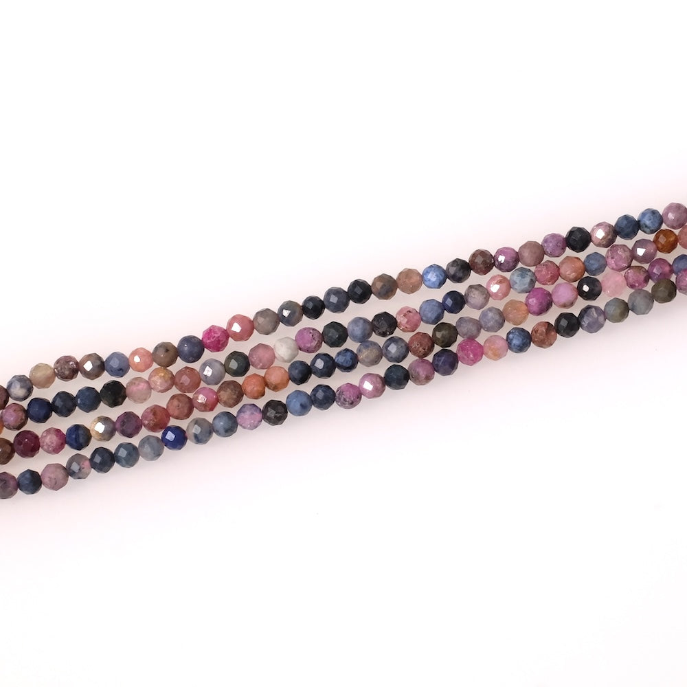 Fil de perles en pierres naturelles facettées 3mm mix Corindon