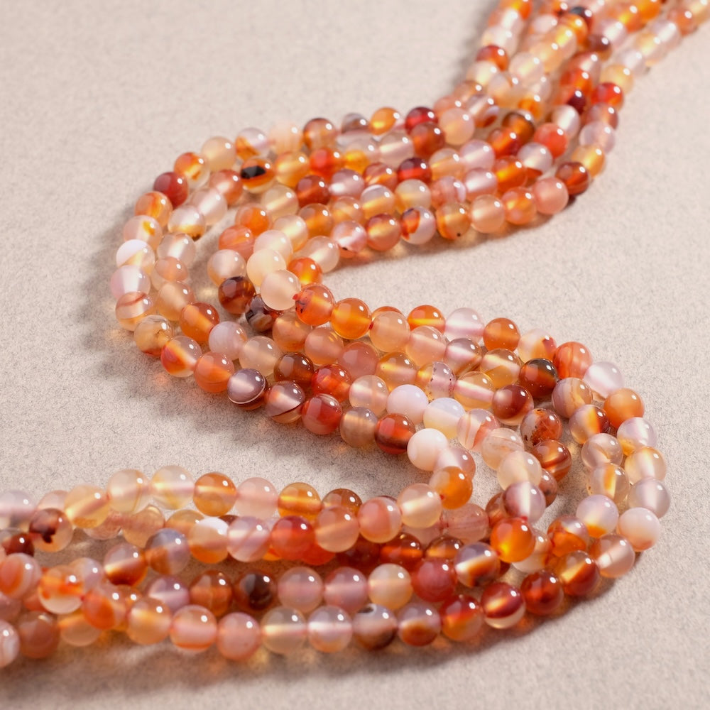 Fil de perles en pierres naturelles ronde 6mm en Agate