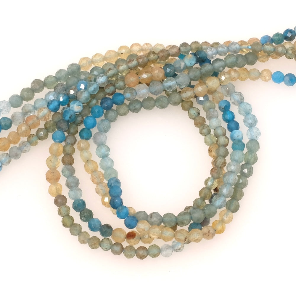 Fil de perles en pierres naturelles rondes facettées 3mm en Apatite multi verte et bleue